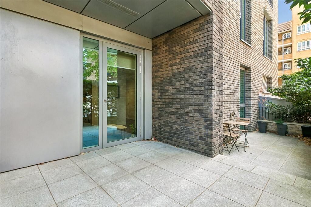 Apartment in London - View 2