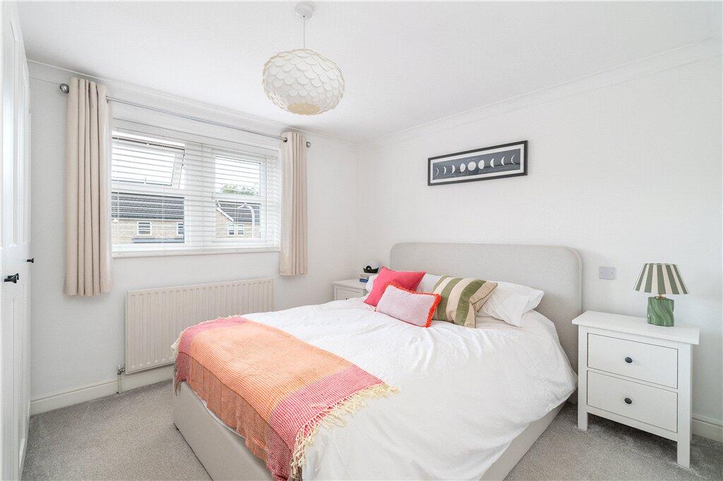 House in Bradford, Menston - View 5