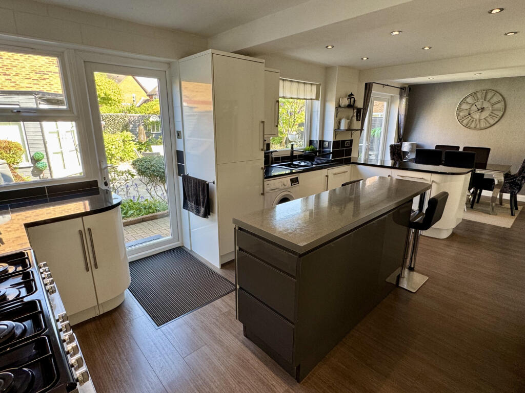 Main image of property: Briar Mead, Yatton, Bristol, Avon, BS494RE