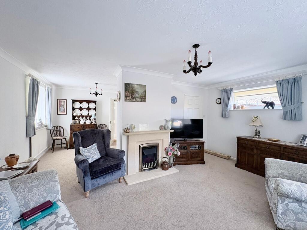 House in Doncaster, Cantley - View 5