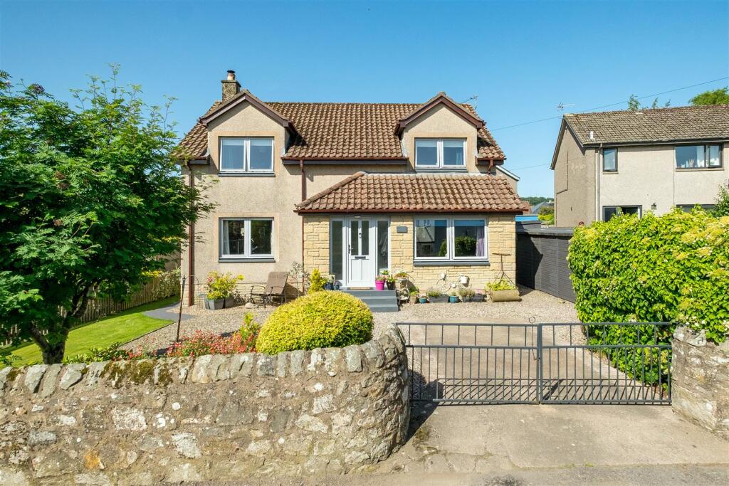Main image of property: 7A Wemysshall Road, Ceres, Cupar