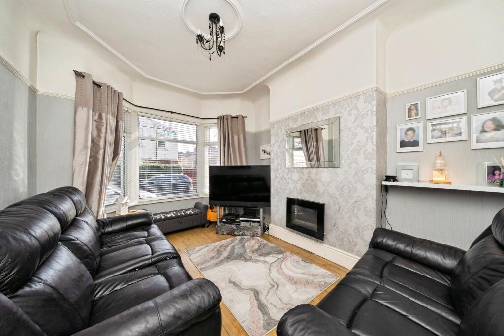 House in Wirral, Liverpool City Region - View 2