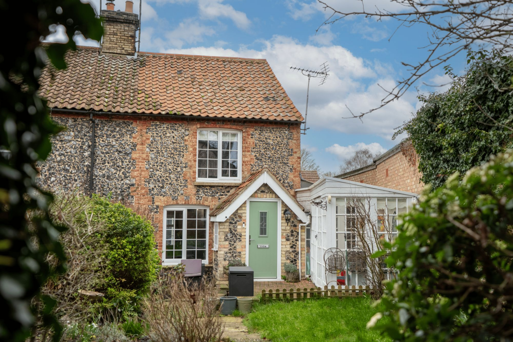 Main image of property: Oxford Street, Exning, CB8