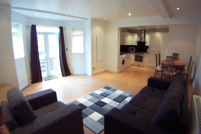 3-bed apartment