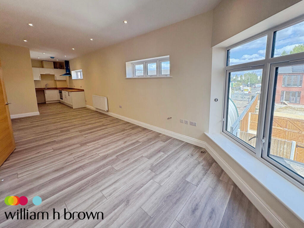 Apartment in Braintree, Essex - View 2