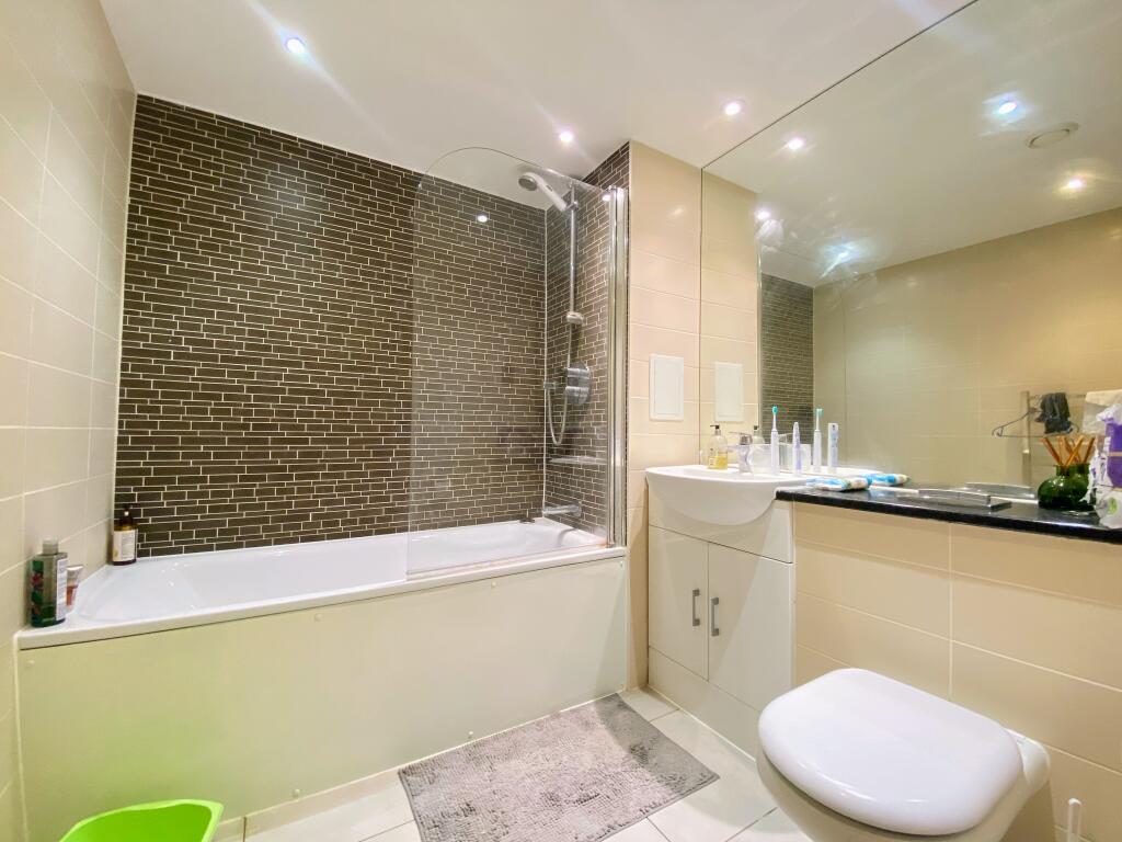 Apartment in Chelmsford - More