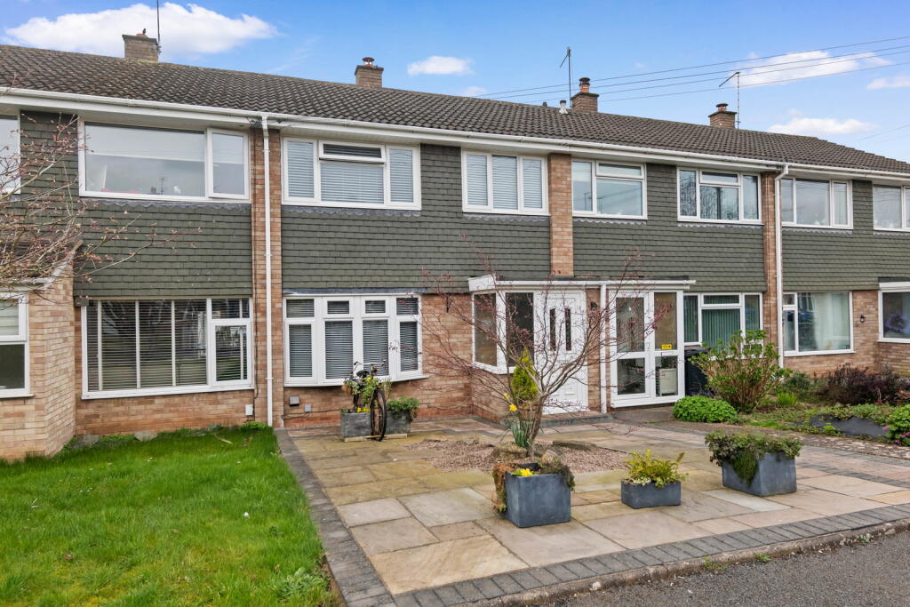 Main image of property: 42 Willowslea Road, Bevere, Worcester. WR3 7QP