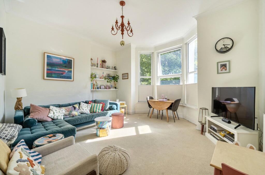 Apartment in London - View 4