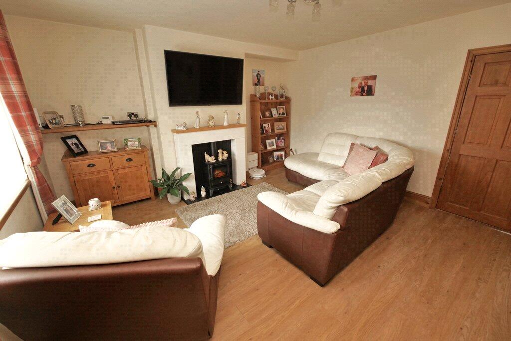 15 The Grove, Skipton, BD23 2LB photo 5