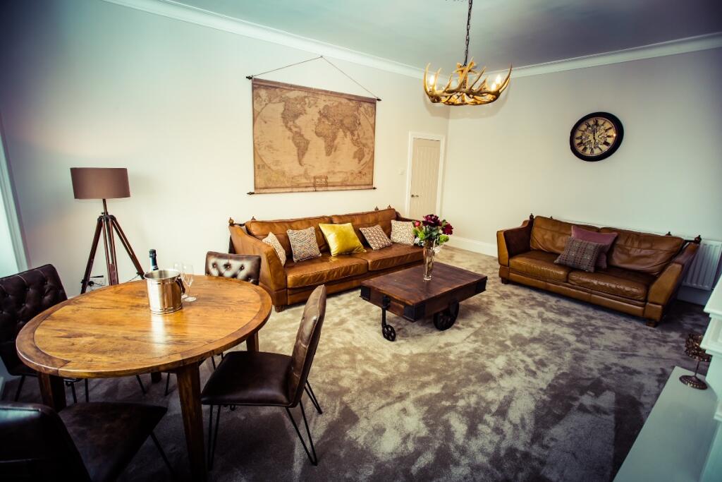 Apartment in North Tyneside, Cullercoats - More