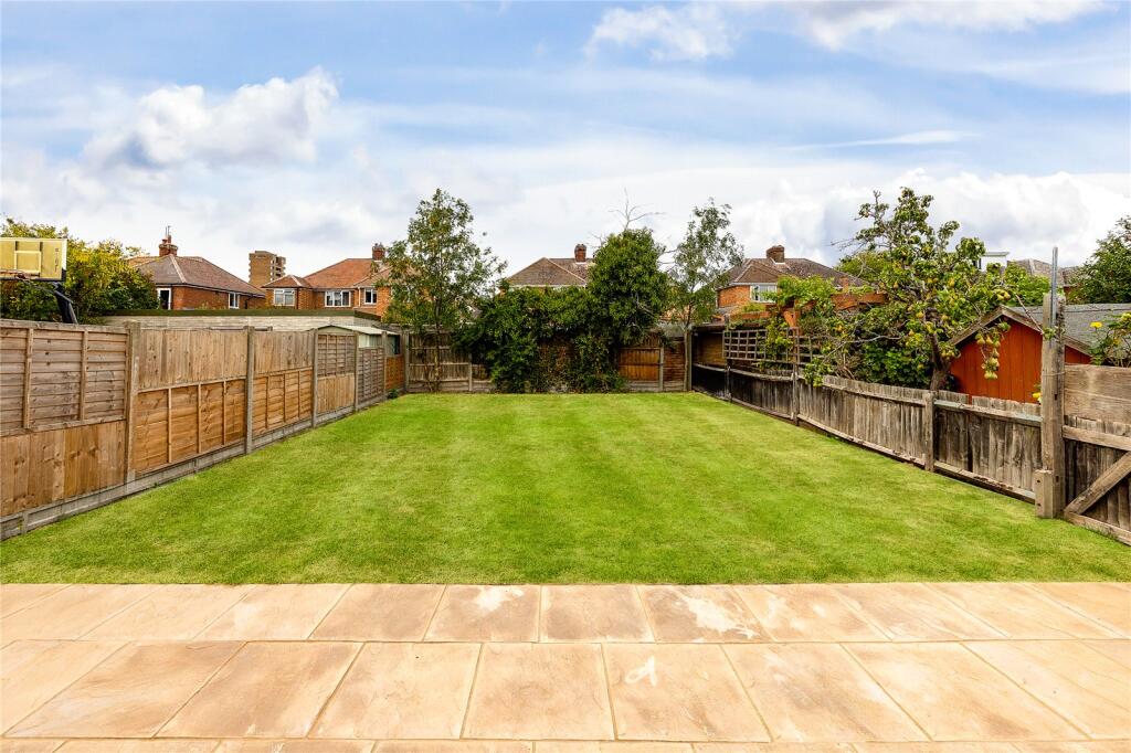 House in Milton Keynes - View 3