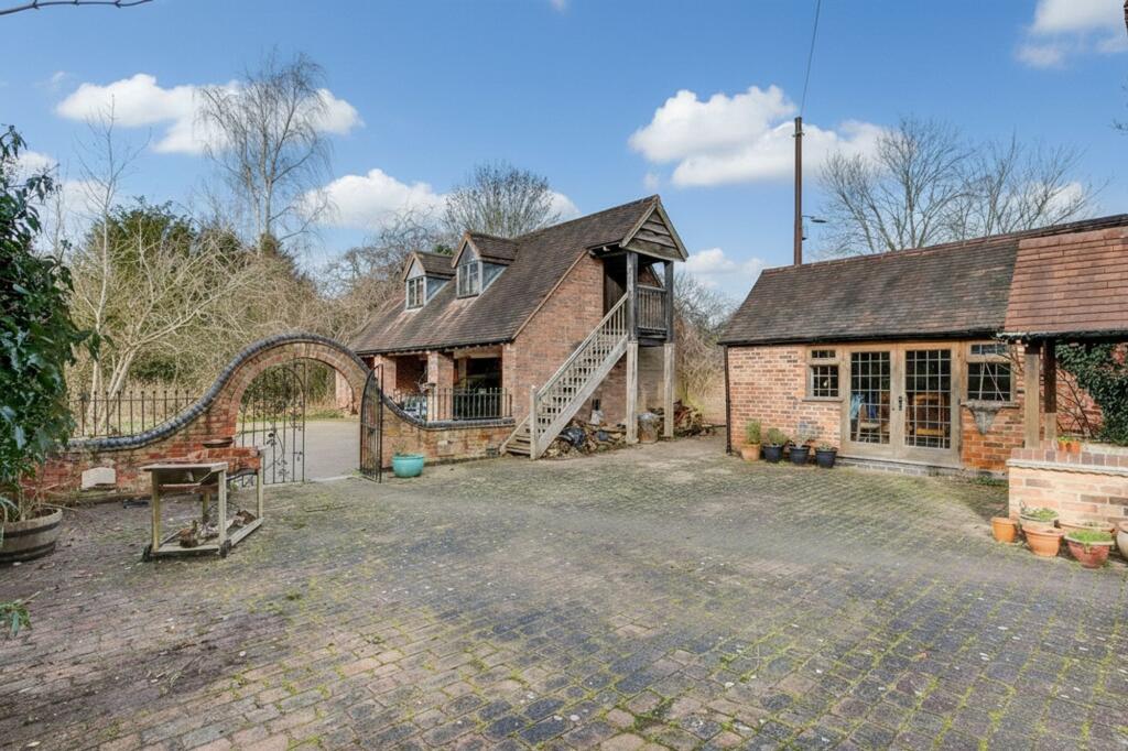 Additional image 2 of Droitwich Road, Feckenham, B96