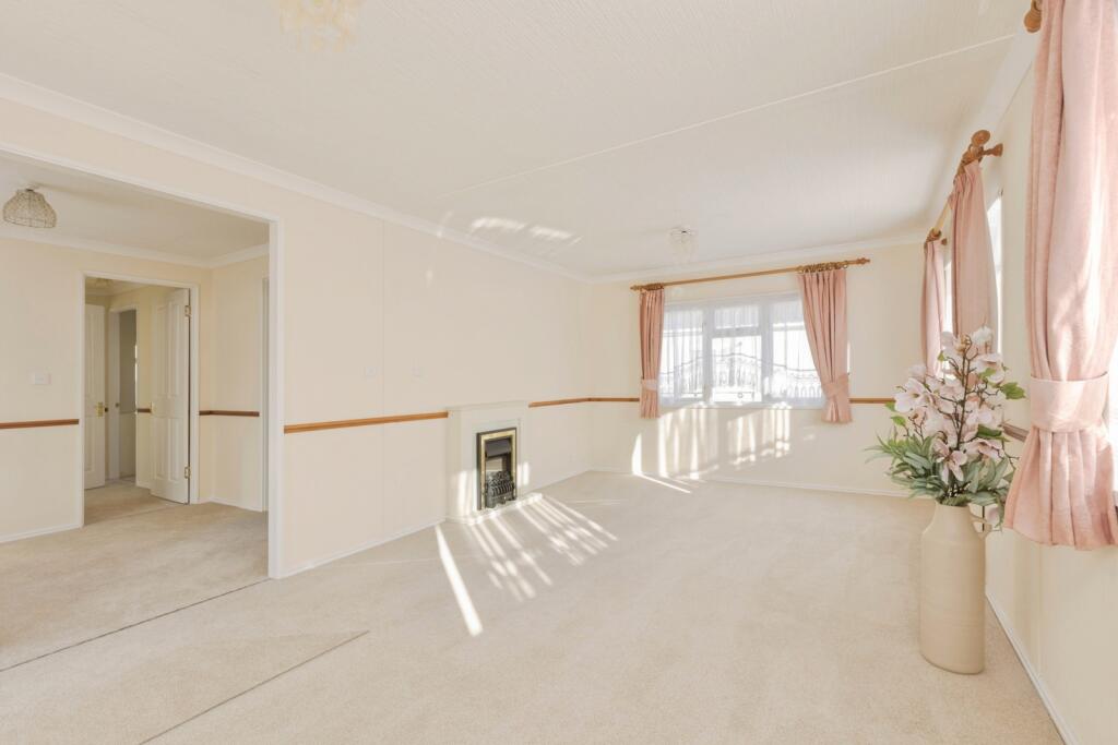 Kaysland Park, London Road, West Kingsdown, Sevenoaks, TN15 - View 5