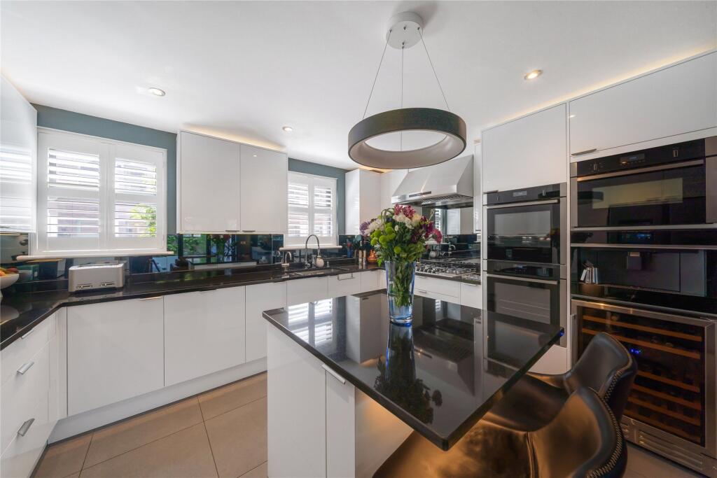 House in London, Stockwell Park, Stockwell - View 2