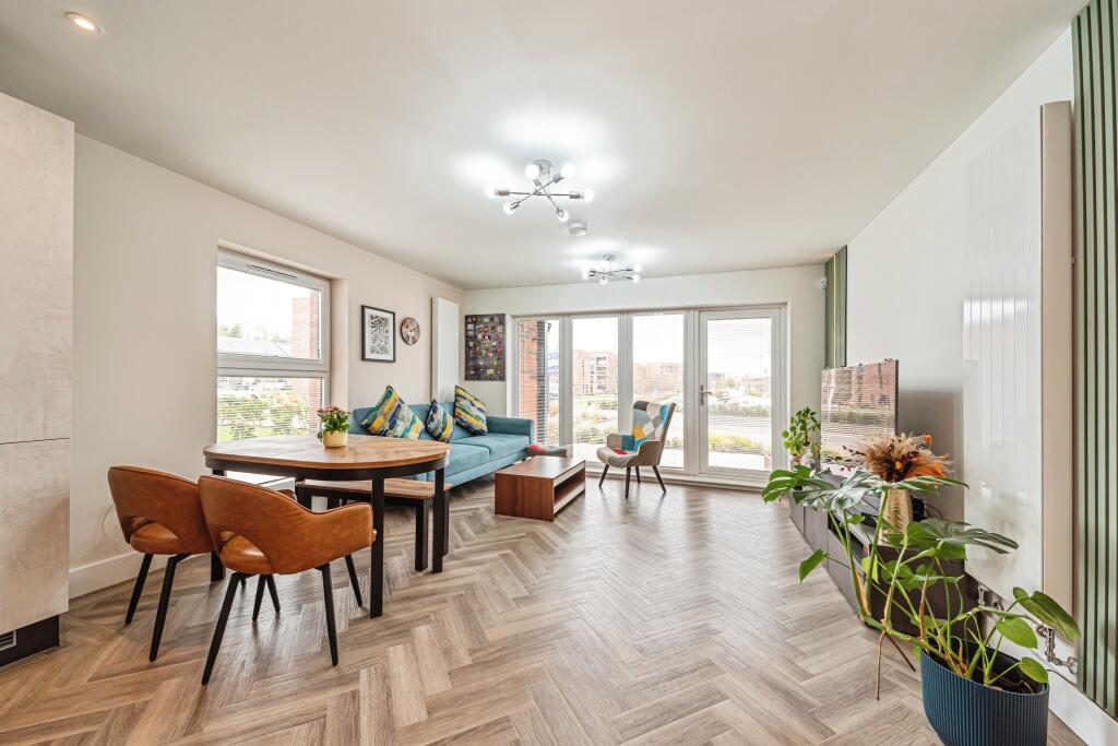 Apartment in Glasgow - View 5