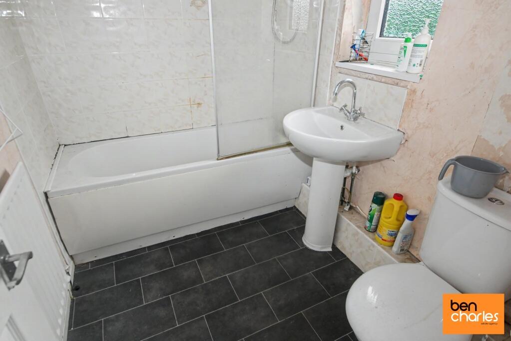 House in Darlington - More