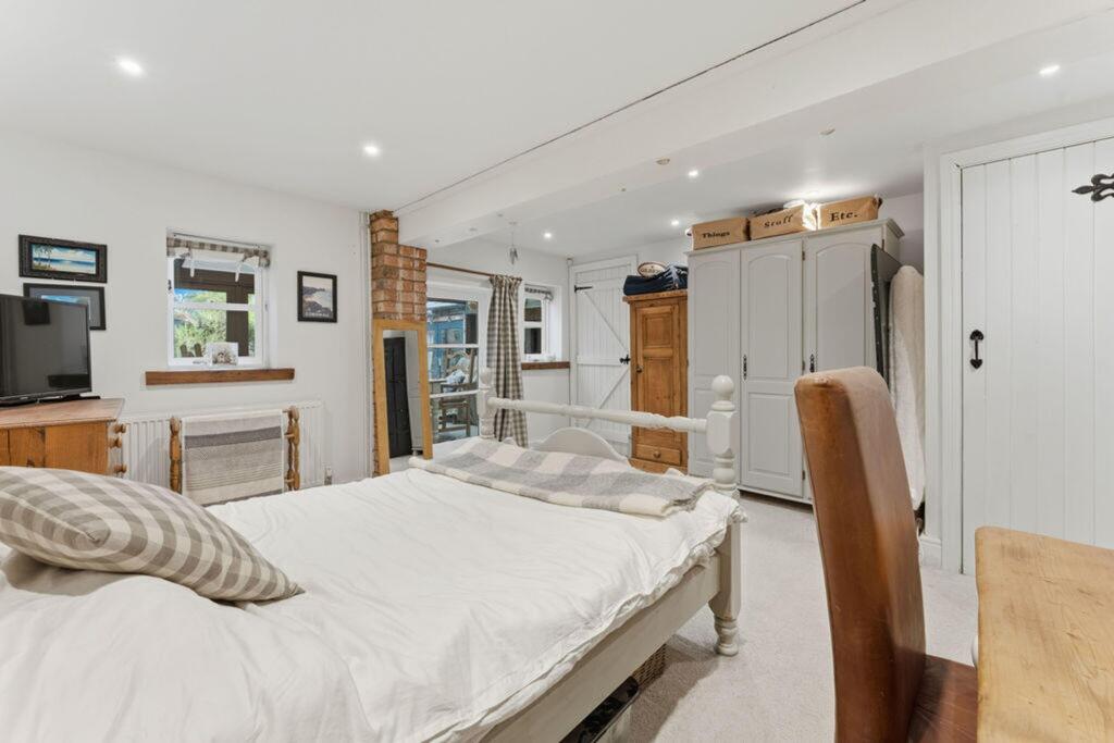 House in Leicester - View 4