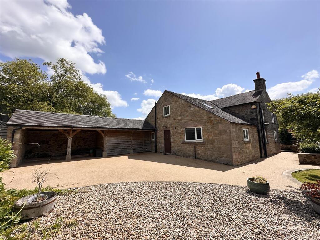 4-bed house on Meerbrook, Leek, £900,000