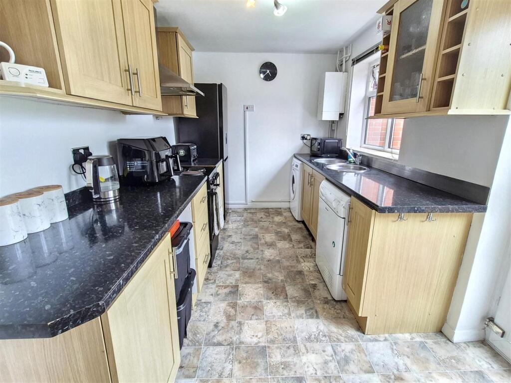 House in Staffordshire Moorlands, Werrington - View 5