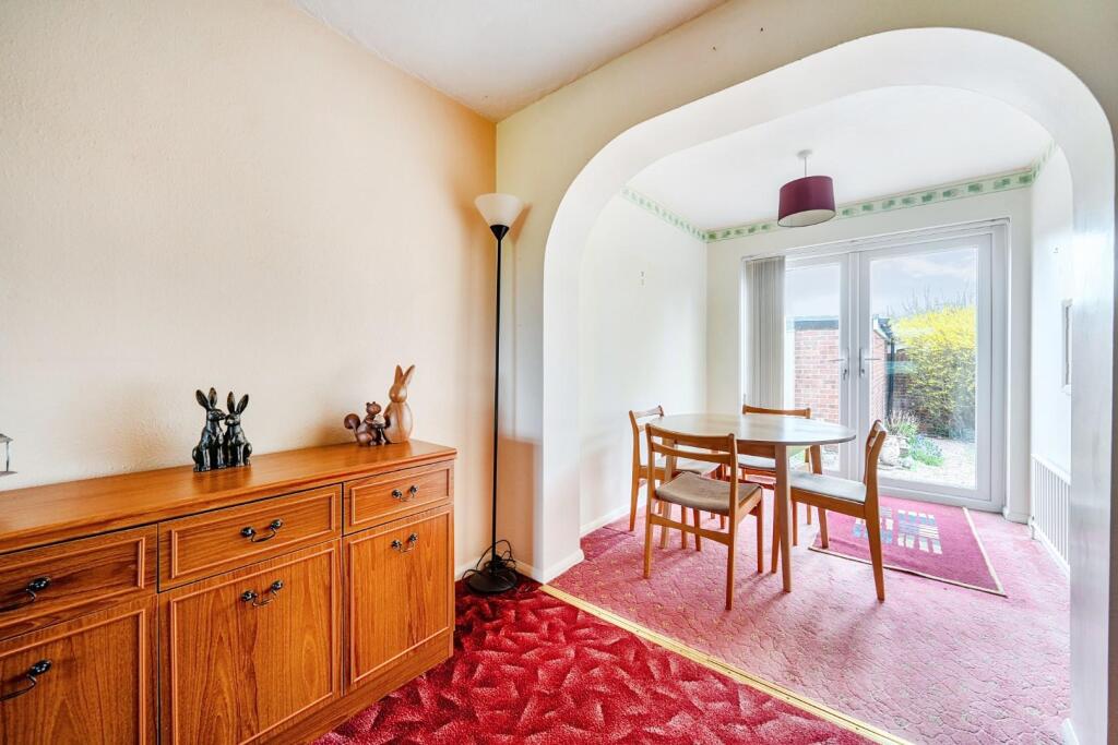 House in Havant, Cowplain - View 4