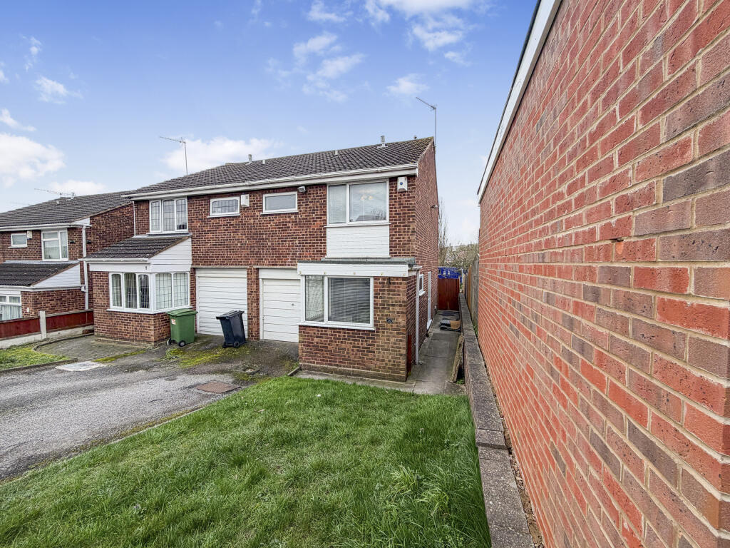 Main image of property: Round Street, Dudley, West Midlands
