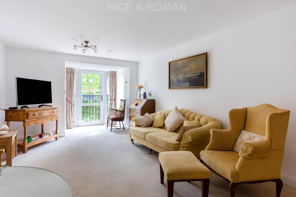 Birch Place, Crowthorne - View 2