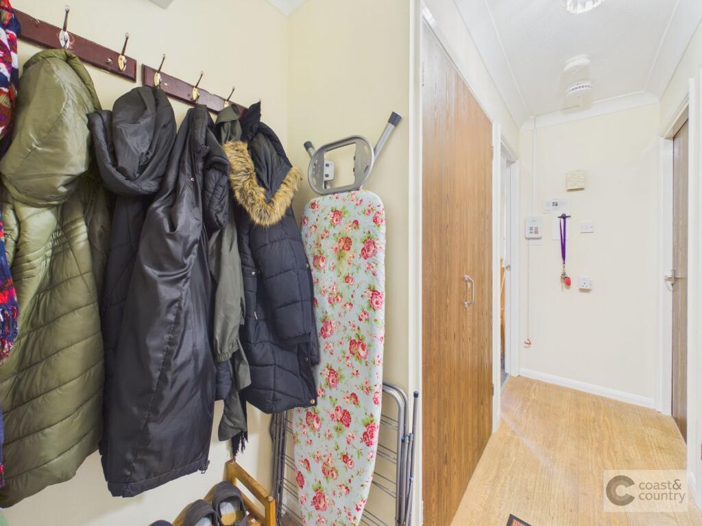 Apartment in Torquay - View 5