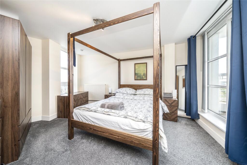 Apartment in London - View 4