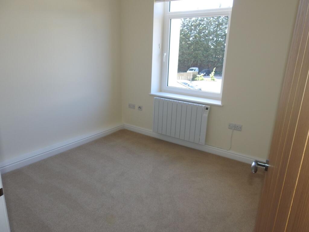 Apartment in Ipswich - View 4