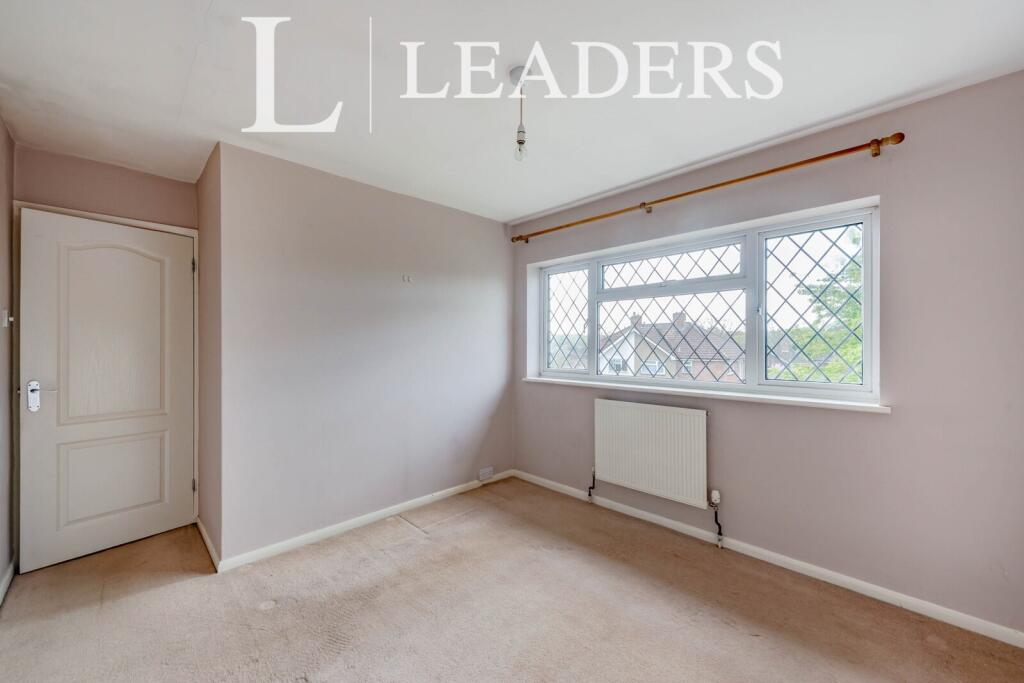 House in Redhill - More