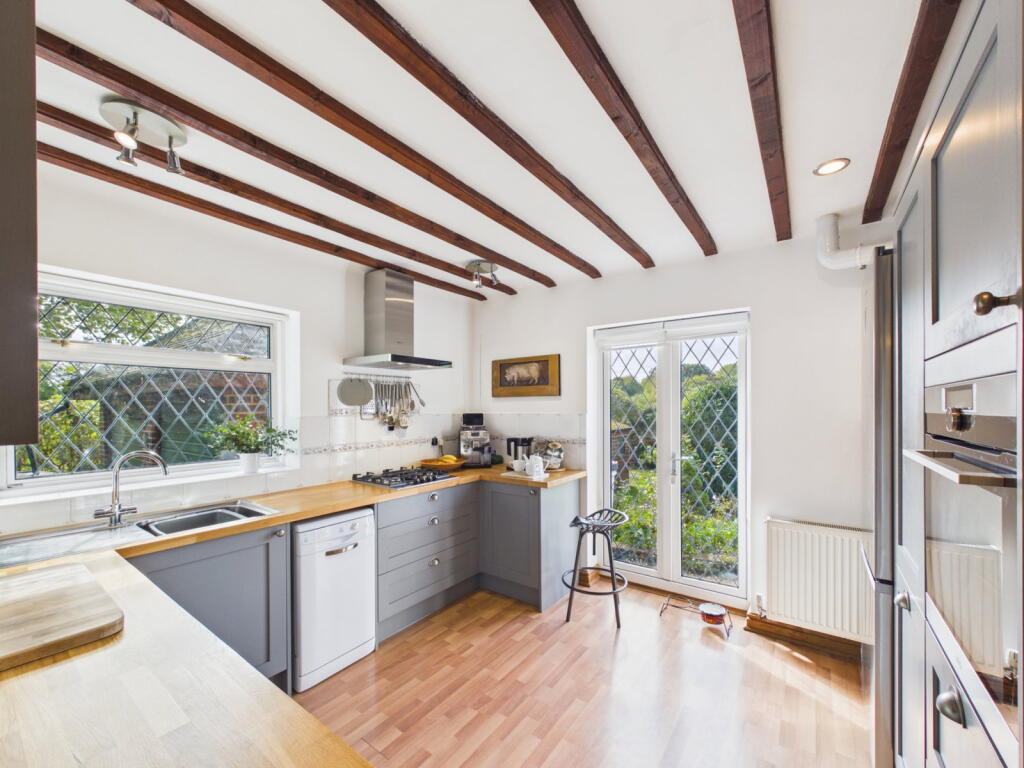 House in Tonbridge - More