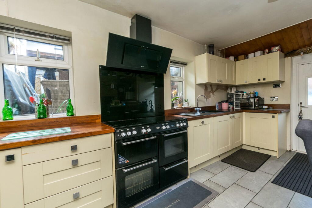 Lodge Street, Skelmanthorpe, HD8 photo 3