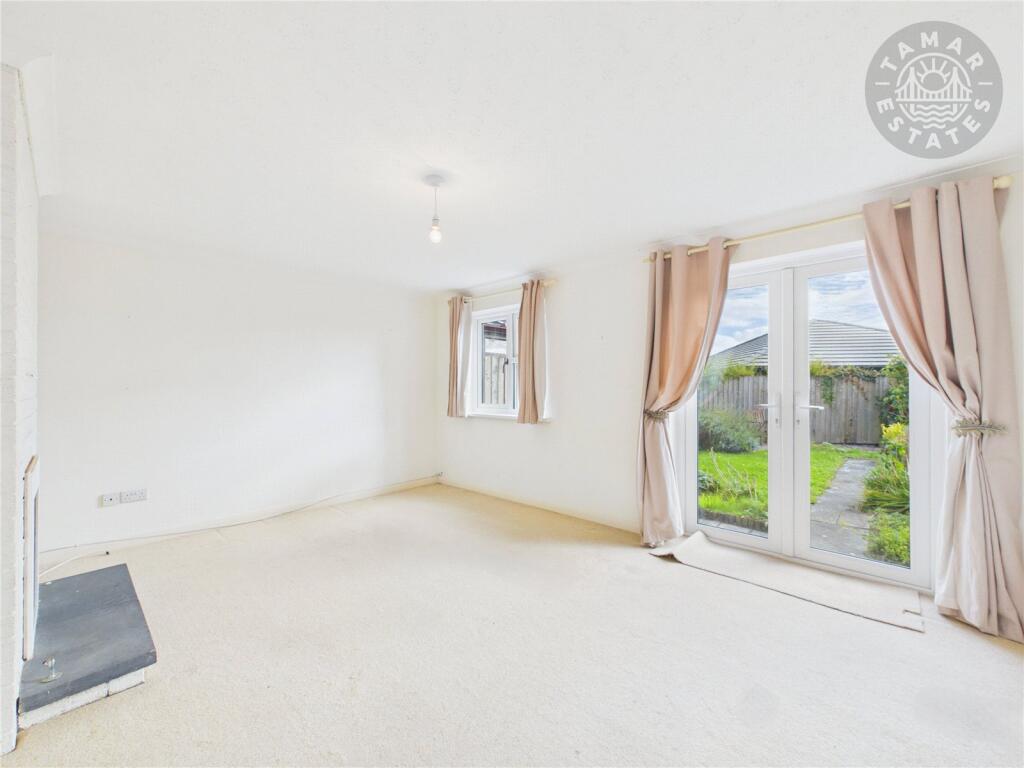 House in Plymouth - View 4