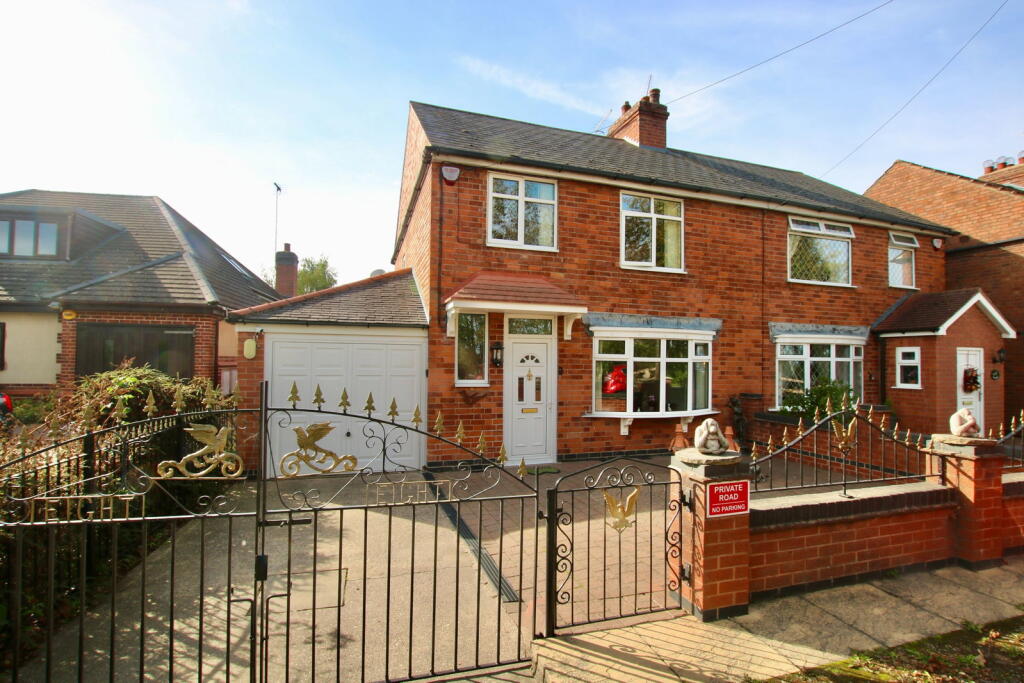 House in Rushcliffe, Gotham