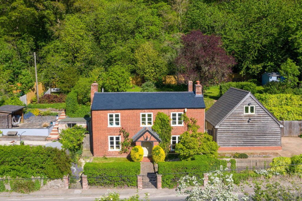 Main image of property: Parkway, Ledbury, HR8