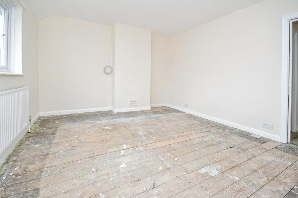 House in Twickenham - View 5