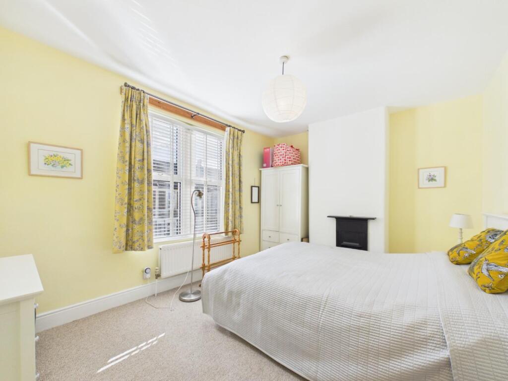 House in Bristol, Fishponds - More