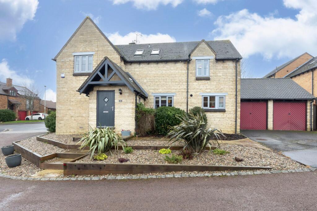 Main image of property: Chestnut Place, Cheltenham, GL53