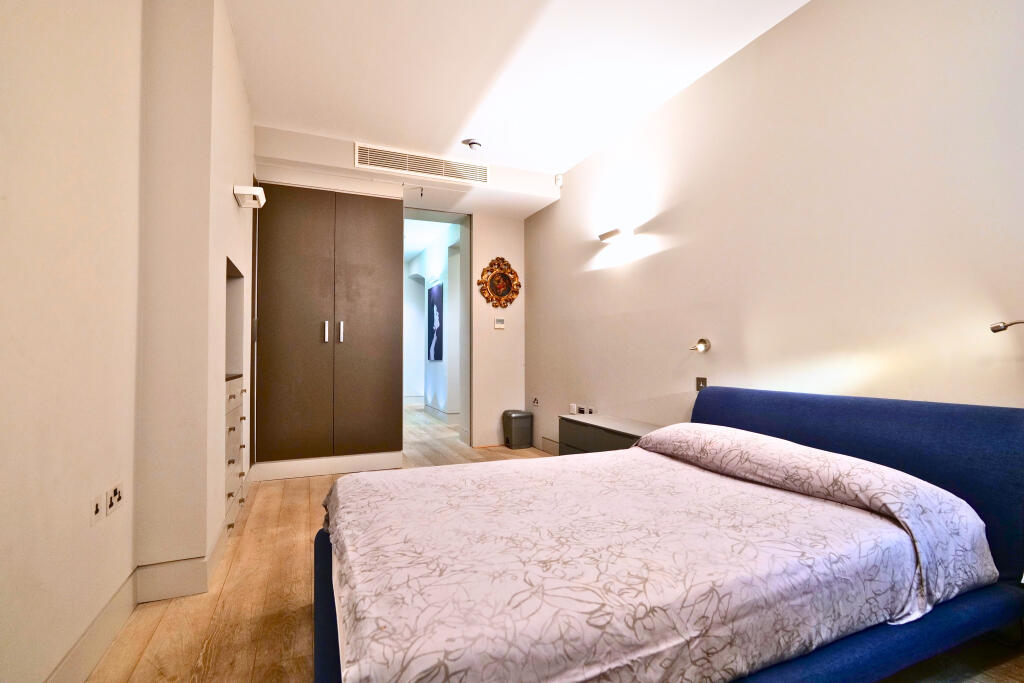 4 bedroom flat for rent