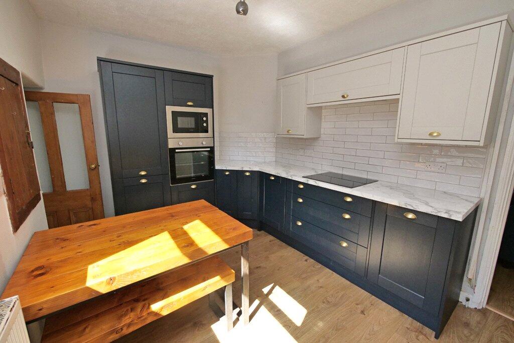 7 Chapel Street, Carleton, BD23 3HE - View 2