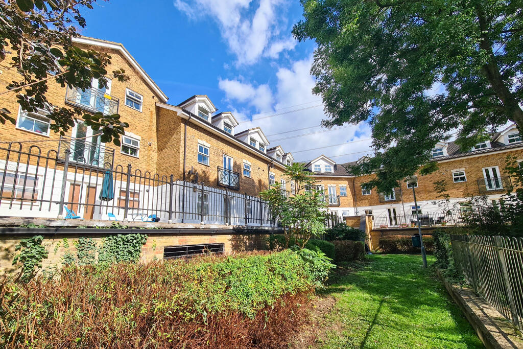 Main image of property: Wraysbury, Berkshire