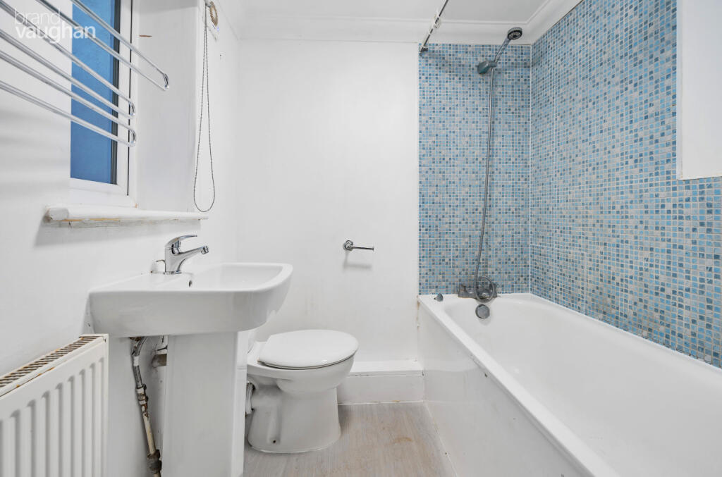 Apartment in Brighton - More
