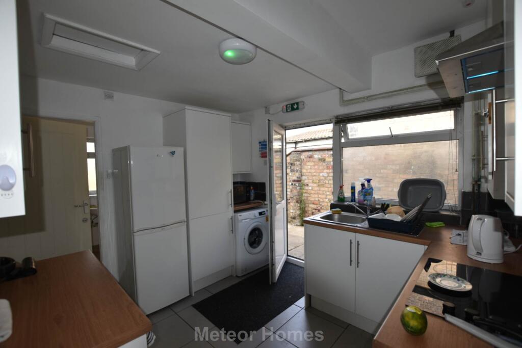 Cleethorpe Road, Grimsby photo 5
