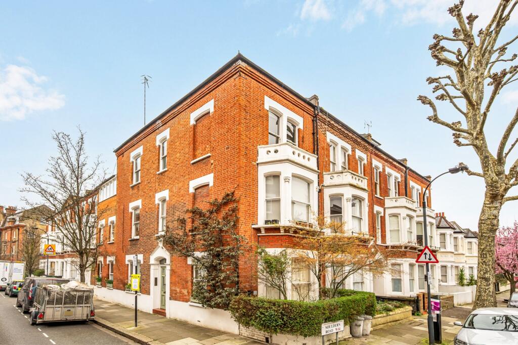 Main image of property: Aynhoe Road, London, Greater London, W14