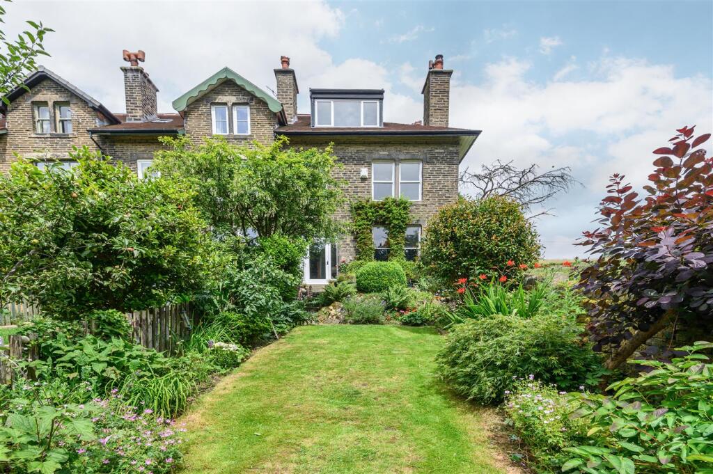 Main image of property: Stone Hurst, Hurst Road, Hebden Bridge, HX7 8HU