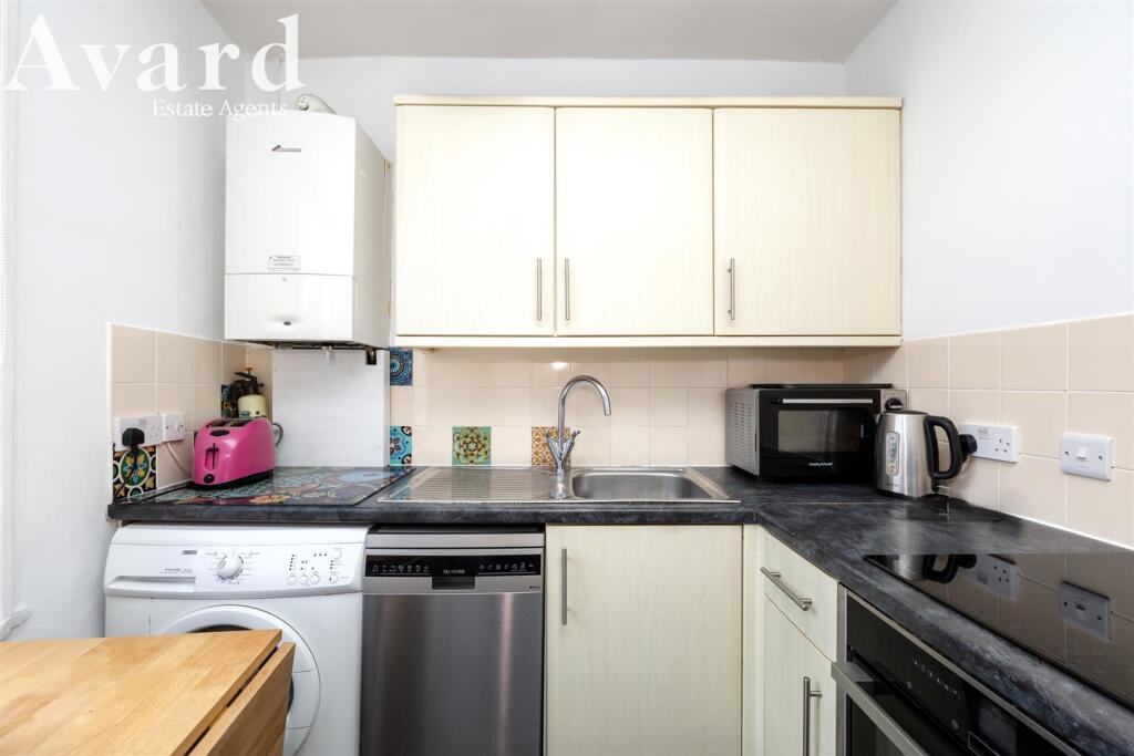 Apartment in Brighton - More