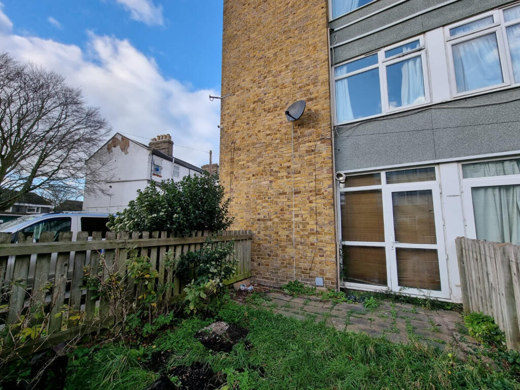 Main image of property: Cranworth Gardens, Norwich, NR1 3RJ