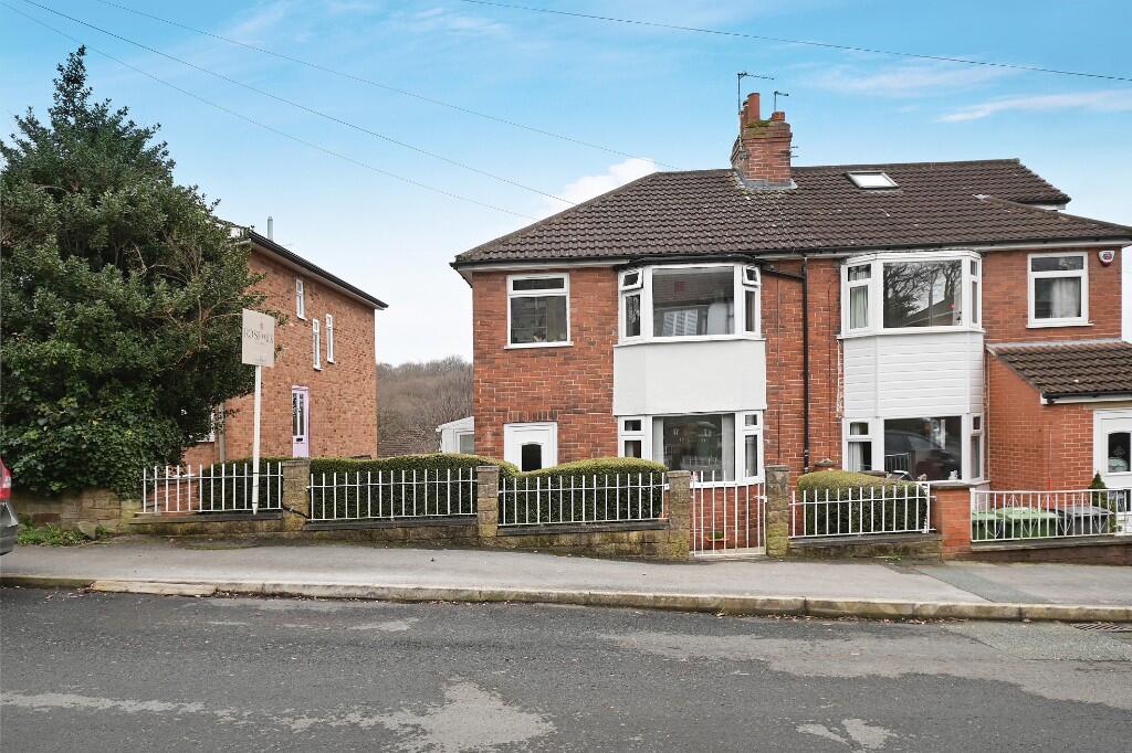 Main image of property: Outwood Walk, Horsforth, LS18