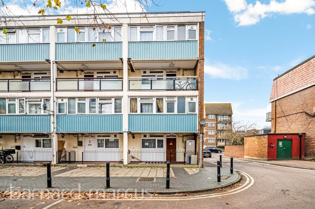 Main image of property: Stanswood Gardens, London