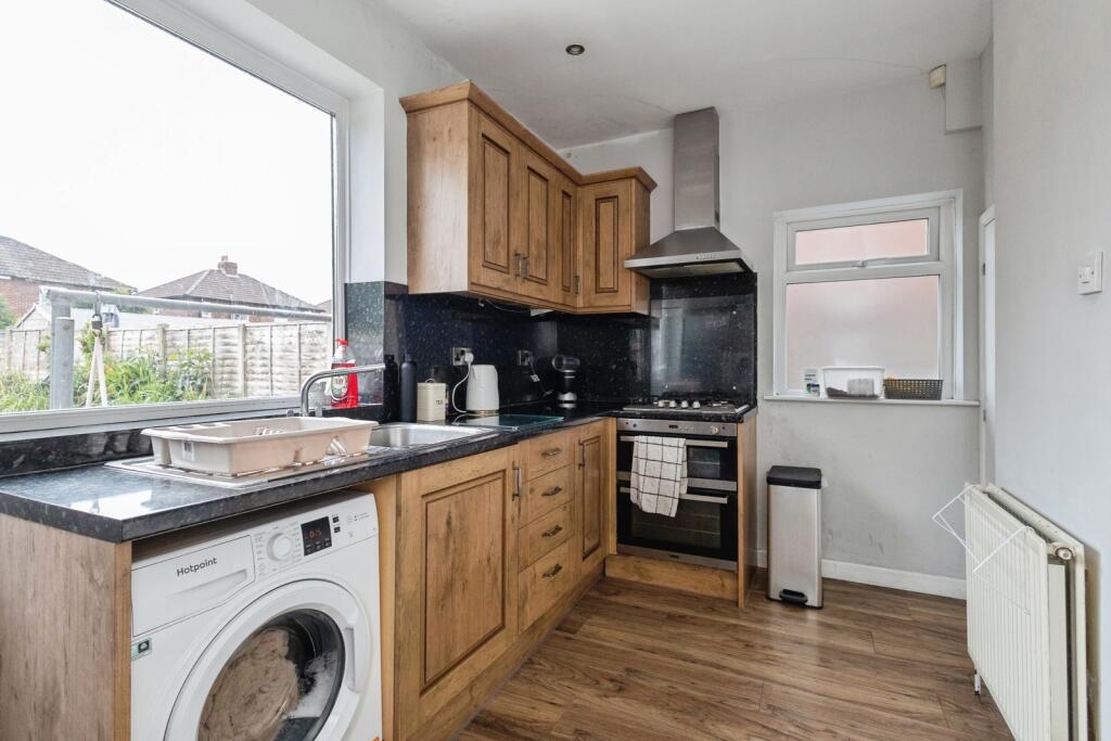 House in Stockport - View 5